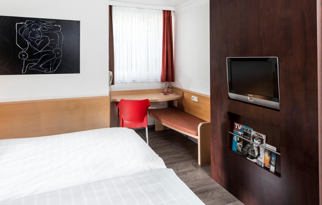 Ibis Kassel Melsungen Hotell Rum bild